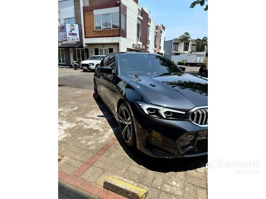 2023 BMW 320i M Sport Sedan