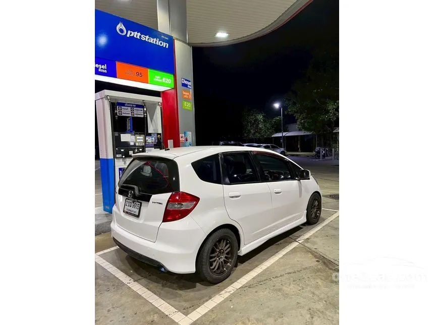 2008 Honda JAZZ SV Hatchback