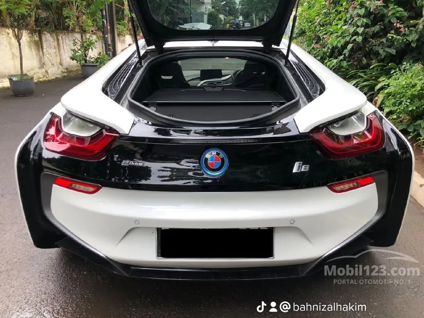 Jual Mobil BMW i8 2015 1.5 di DKI Jakarta Automatic Coupe Putih Rp 3 ...