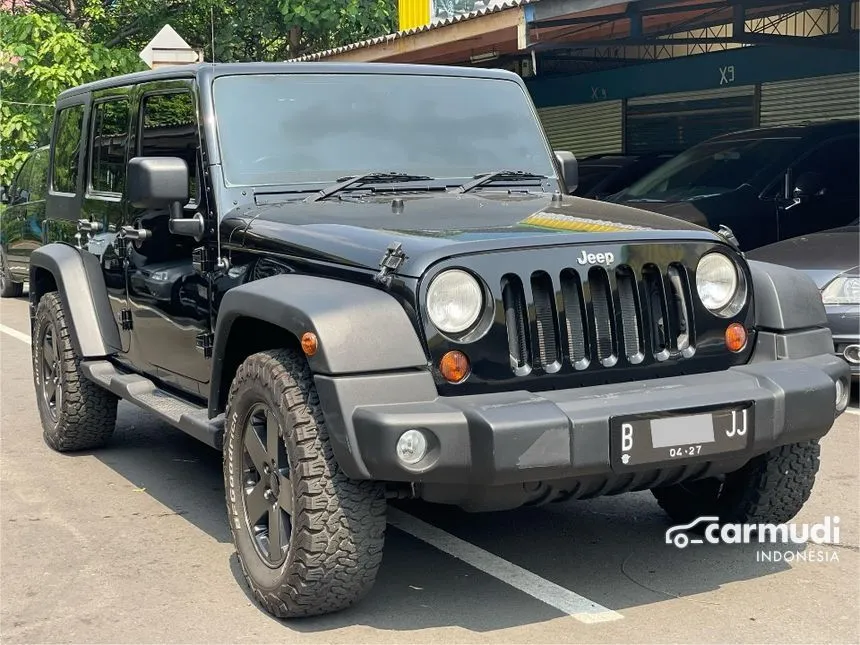 2011 Jeep Wrangler Sport Unlimited SUV