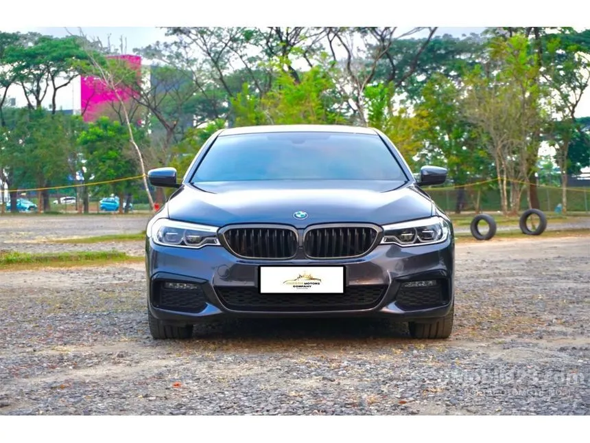 2019 BMW 530i M Sport Sedan