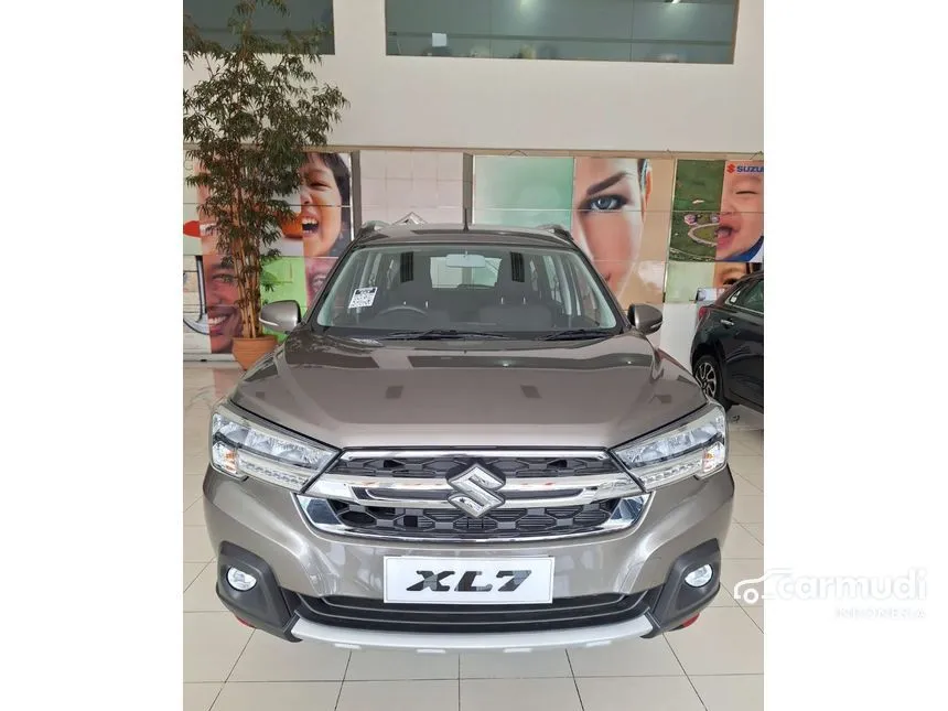 Jual Mobil Suzuki XL7 2024 ZETA 1.5 di DKI Jakarta Automatic Wagon Abu