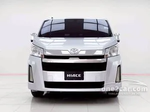 2022 Toyota HIACE 2.8 GL Van