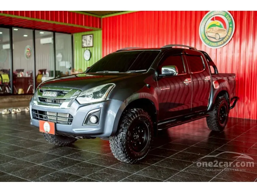 2017 Isuzu D-MAX Vcross Z-Prestige Cab-4 Pickup
