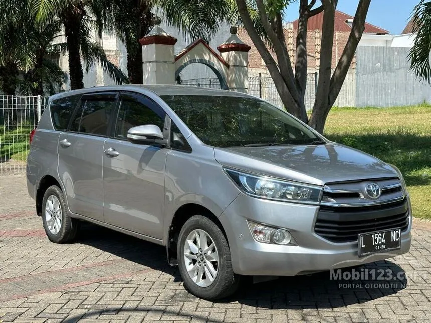 Jual Mobil Toyota Kijang Innova 2016 V 2.4 di Jawa Timur Automatic MPV Silver Rp 315.000.000