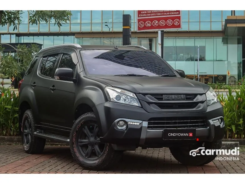 Jual Mobil Isuzu MU
