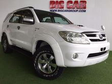 2006 Toyota Fortuner 3.0 (ปี 04-08) Exclusive V Wagon AT