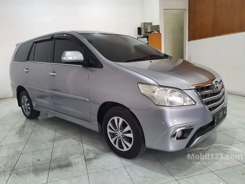 Jual Mobil Toyota Kijang Innova 2015 V 2.0 di Jawa Timur Manual MPV Silver Rp 205.000.000