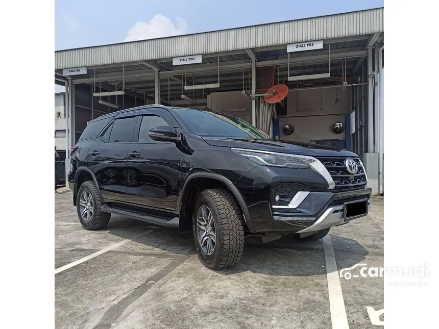 Jual Mobil Toyota Fortuner 2024 G 2.4 di Jawa Timur Automatic SUV Hitam Rp 591.300.000