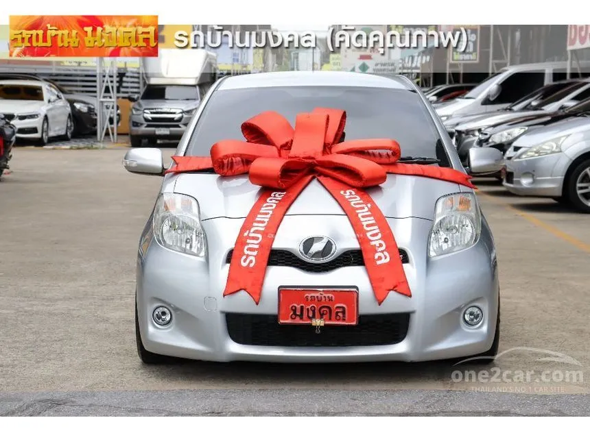 2011 Toyota YARIS E Hatchback
