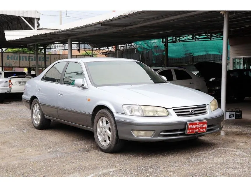 2001 Toyota CAMRY GXi Sedan