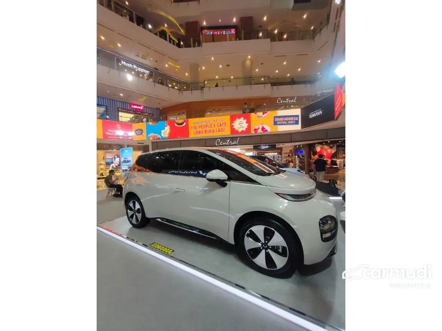 2024 Wuling Cloud EV EV Hatchback