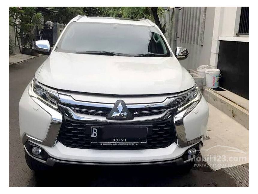 Jual Mobil  Mitsubishi Pajero  Sport  2021 Dakar  2 5 di DKI 