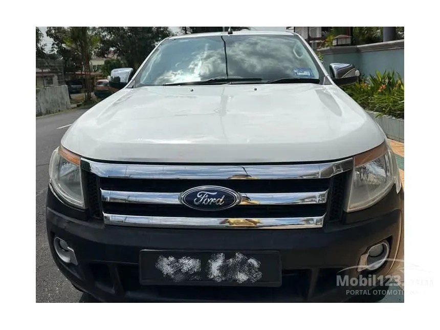 Jual Mobil Ford Ranger 2012 Double Cab 4X4 XLT 3.0 di Jawa Tengah Manual Pickup Putih Rp 165.000.000