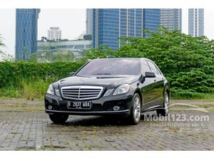 Mercedes Benz E Class Mobil Bekas Dijual Di Surabaya Jawa Timur Indonesia Dari 4 Mobil Di Mobil123