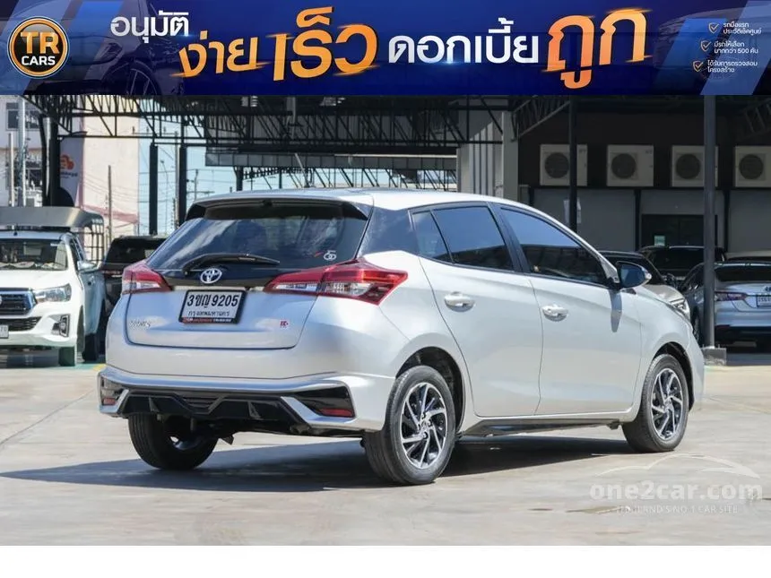 2022 Toyota YARIS Sport Hatchback