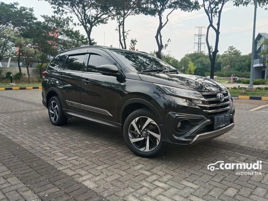 Jual Mobil Toyota Rush 2022 GR Sport 1.5 di Jawa Barat Automatic SUV Hitam Rp 210.000.000