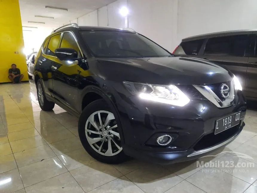 Jual Mobil Nissan X