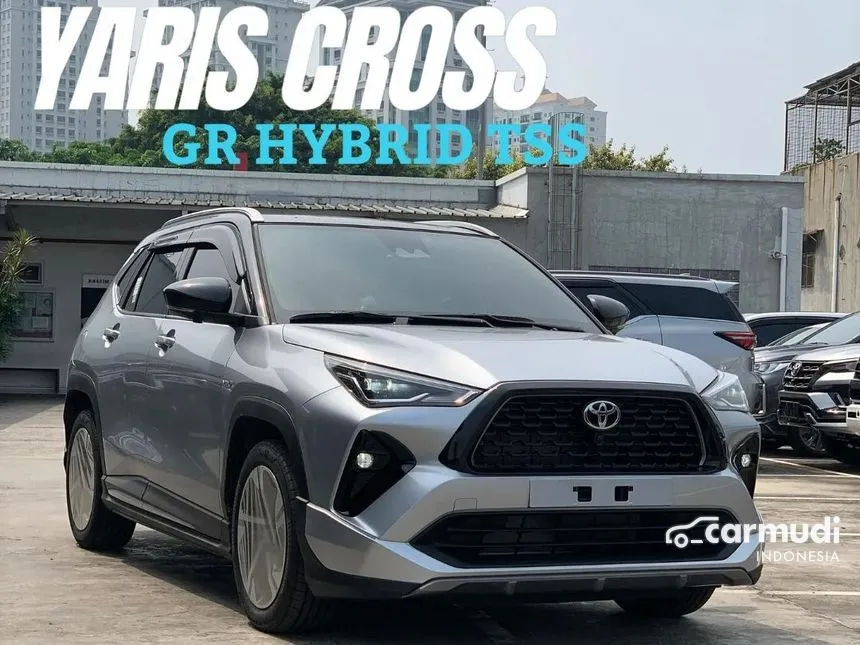 2024 Toyota Yaris Cross S HEV Wagon