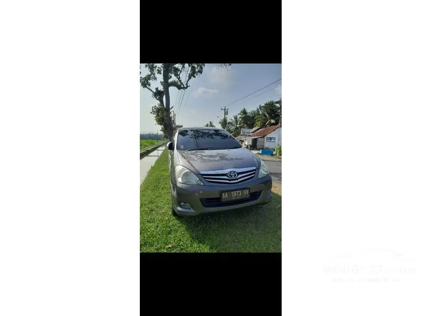 Jual Mobil Toyota Kijang Innova 2010 V 2.5 di Jawa Tengah Manual MPV Abu