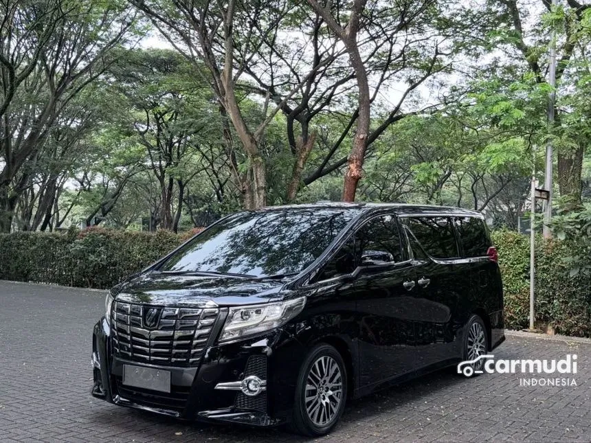 2015 Toyota Alphard SC MPV