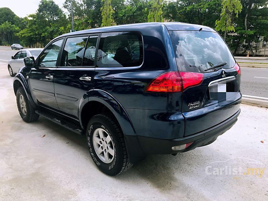 Mitsubishi pajero sport 2010