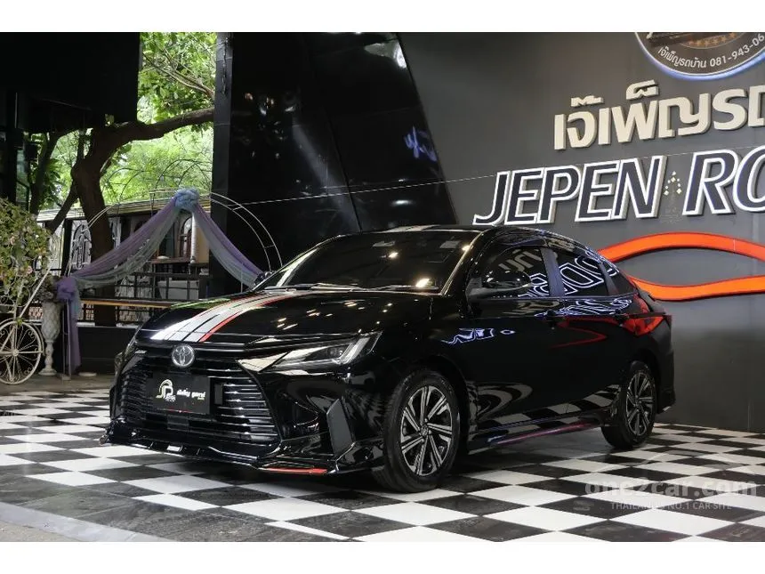 2023 Toyota Yaris Ativ Smart Sedan
