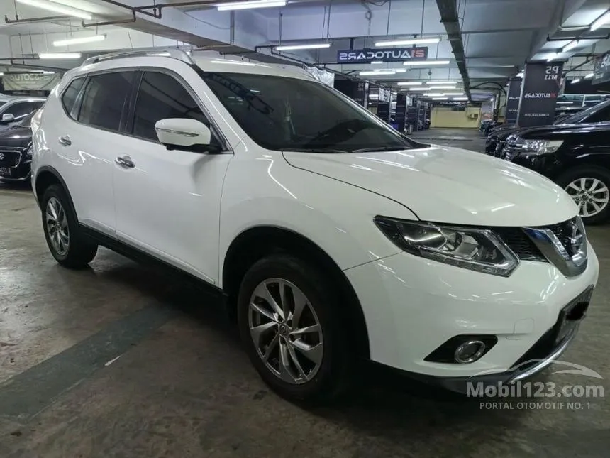 Jual Mobil Nissan X