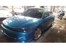 2000 Mitsubishi Lancer 1.6 GLXi Sedan