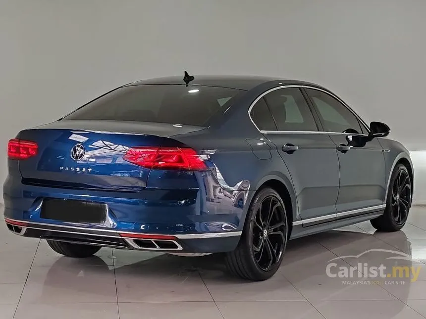 2022 Volkswagen Passat R-line Sedan