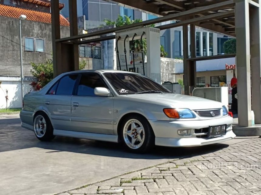 2001 Toyota Soluna GLi Sedan