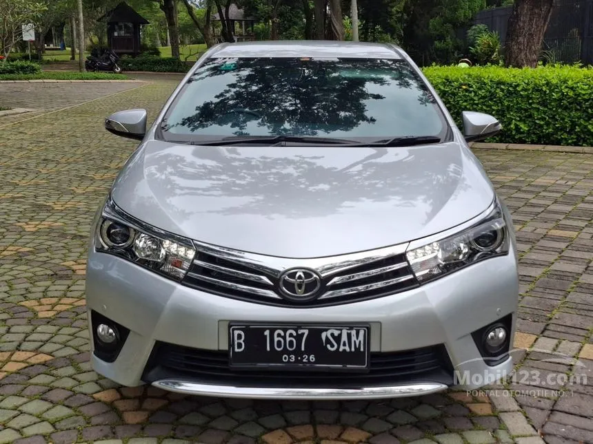 Jual Mobil Toyota Corolla Altis 2015 V 1.8 di DKI Jakarta Automatic Sedan Silver Rp 175.000.000