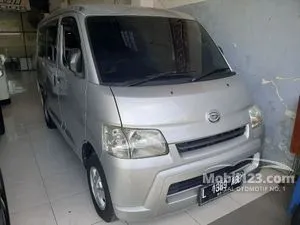 2017 Daihatsu Gran Max 1.5 Mini Bus D PS Van