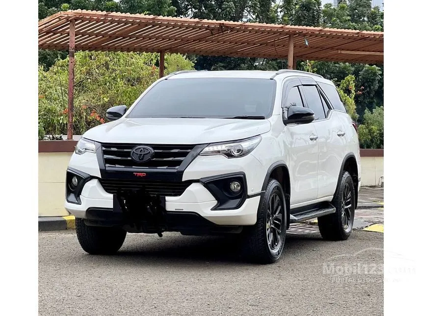 2019 Toyota Fortuner VRZ 4X2 SUV