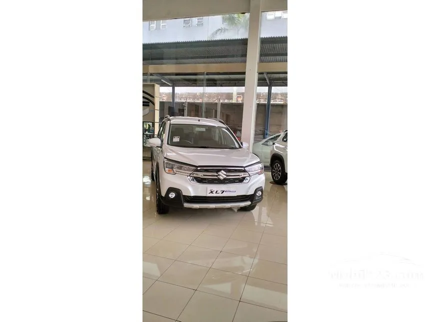Jual Mobil Suzuki XL7 2024 ZETA 1.5 di Jawa Barat Automatic Wagon Putih Rp 243.500.000