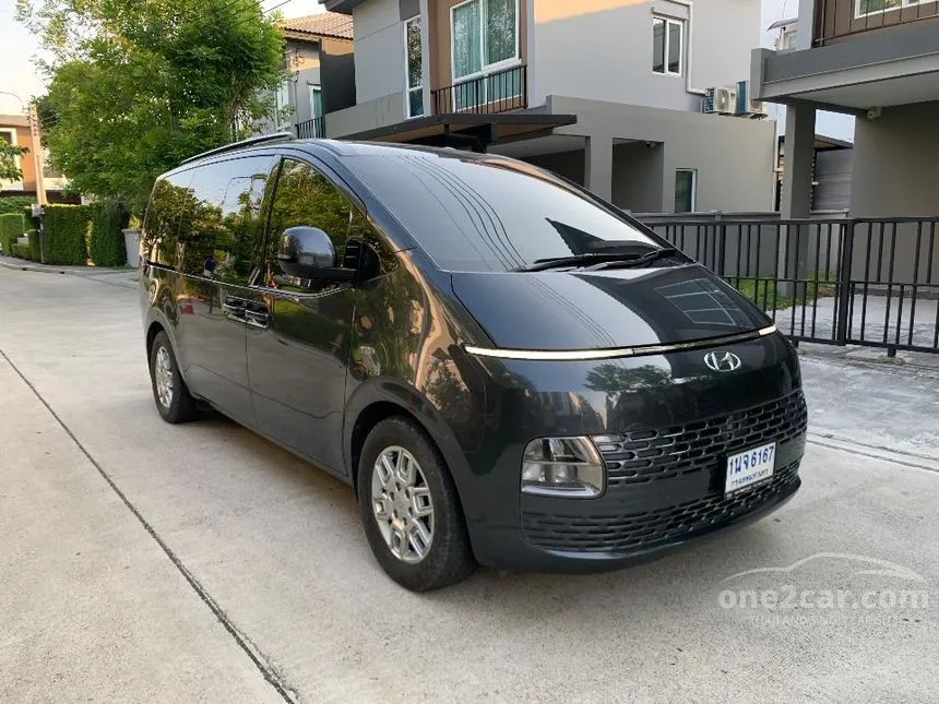 2023 Hyundai Staria S Van