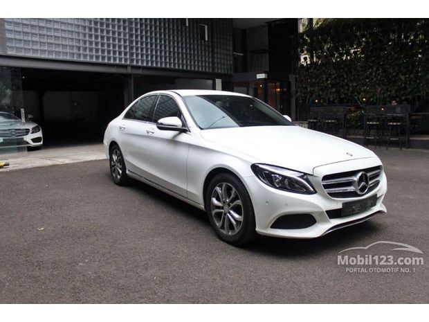Mercedes Benz C Class Mobil Bekas Dijual Di Bandung Jawa Barat Indonesia Dari 11 Mobil Di Mobil123