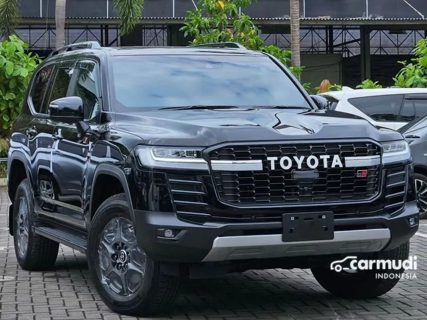 Jual Mobil Toyota Land Cruiser 2024 GR