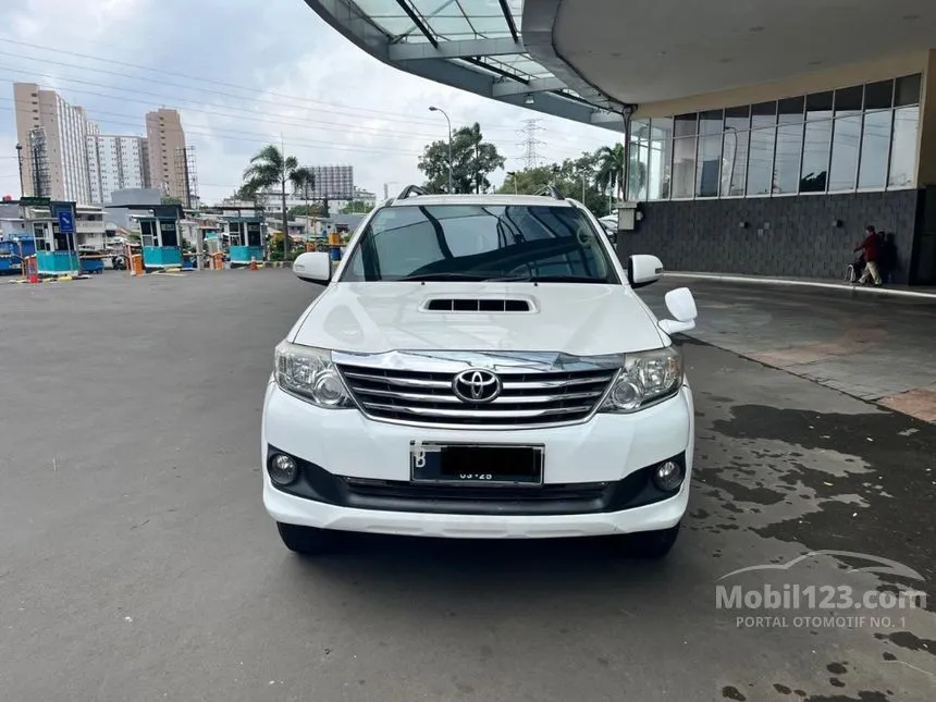Jual Mobil Toyota Fortuner 2014 G 2.5 di Banten Automatic SUV Putih Rp 229.000.000