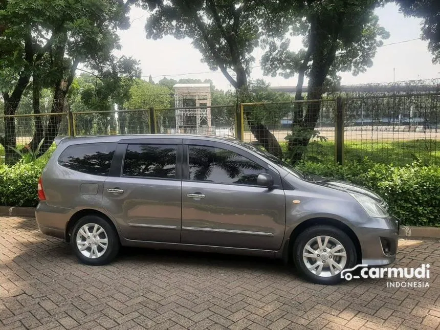 2012 Nissan Grand Livina XV MPV