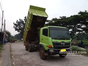 2018 Hino Ranger 7.7 FG 215 JP Truck