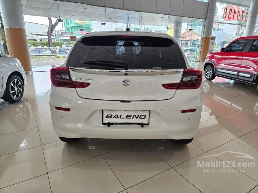 Jual Mobil Suzuki Baleno 2023 1.5 di Jawa Barat Automatic Hatchback Putih Rp 250.000.000