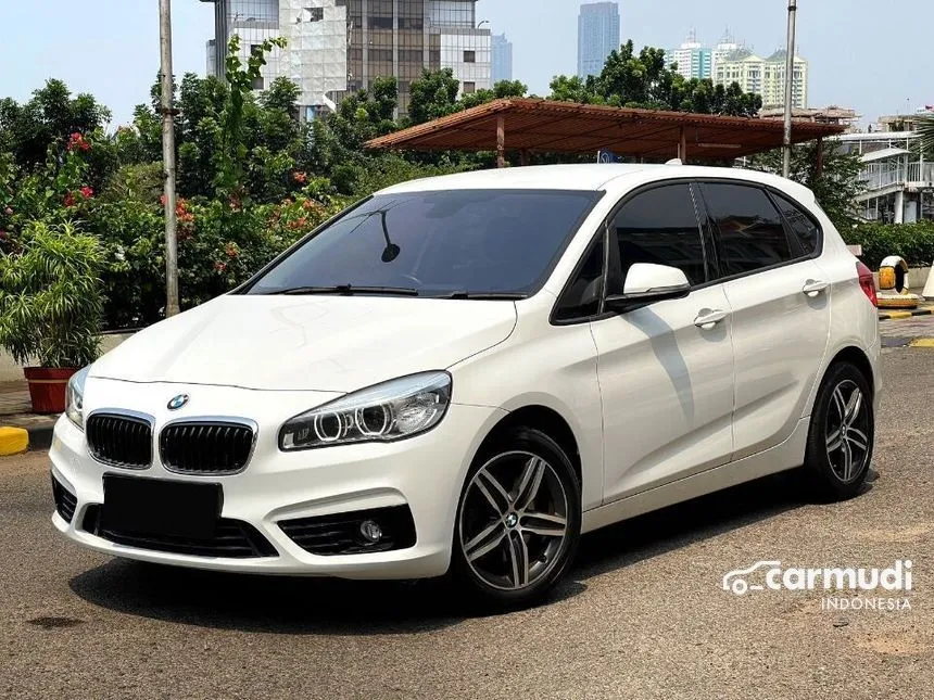 Jual Mobil BMW 218i 2015 Luxury 1.5 di DKI Jakarta Automatic SUV Putih Rp 274.000.000