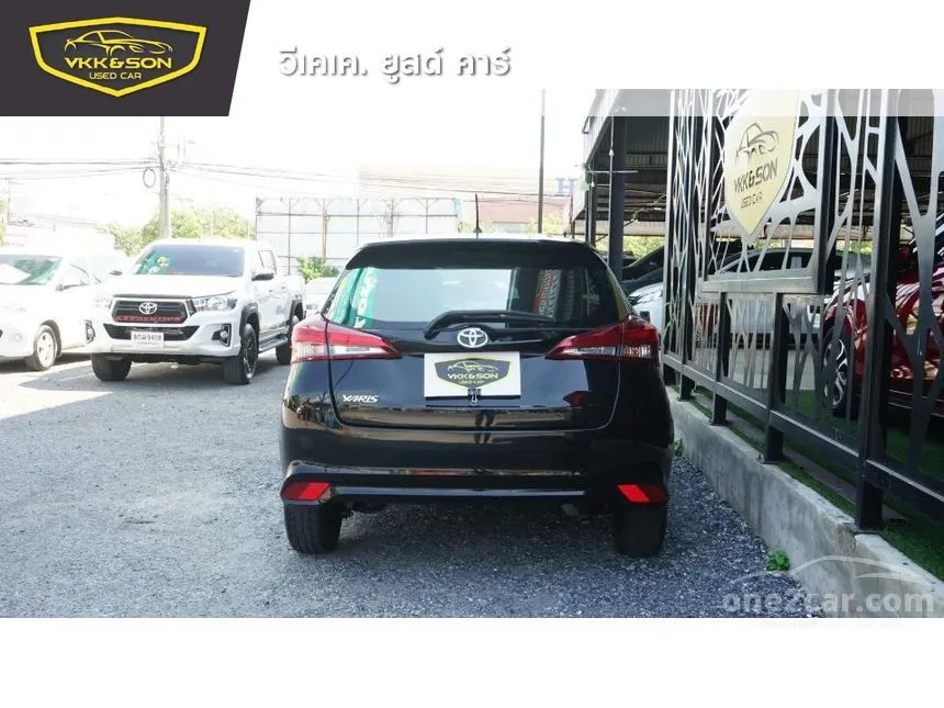 2018 Toyota Yaris J Hatchback