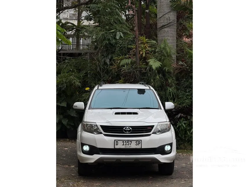 2013 Toyota Fortuner G TRD VNT SUV