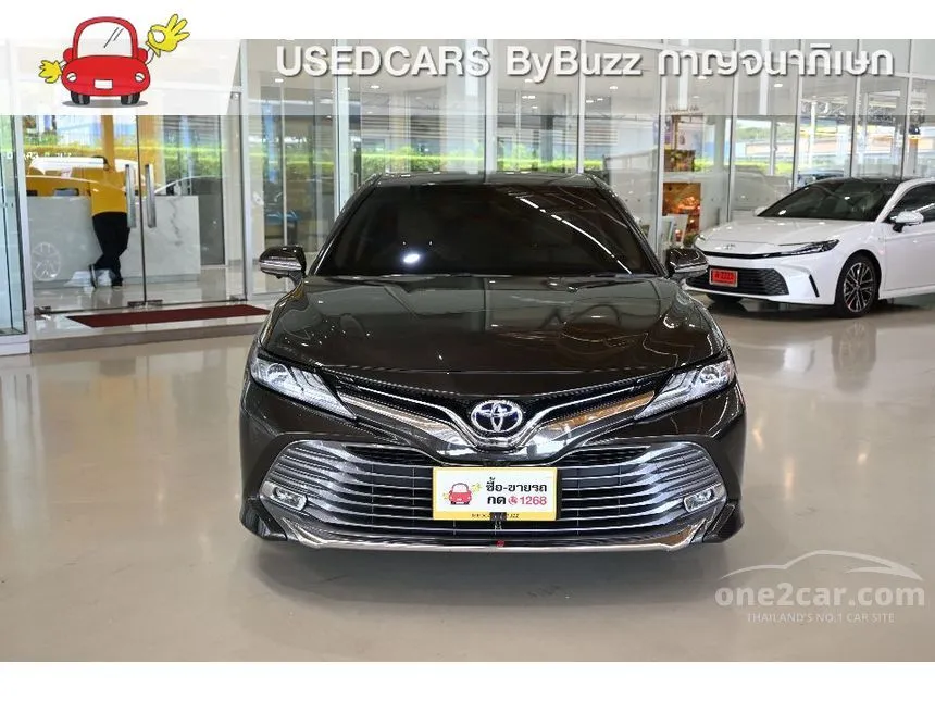 2019 Toyota CAMRY Hybrid Sedan