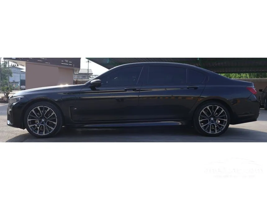 2019 BMW 745Le xDrive M Sport Sedan