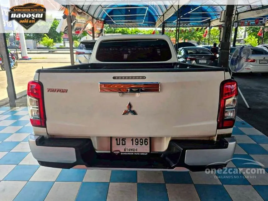 2020 Mitsubishi TRITON GLX Mega Cab Pickup