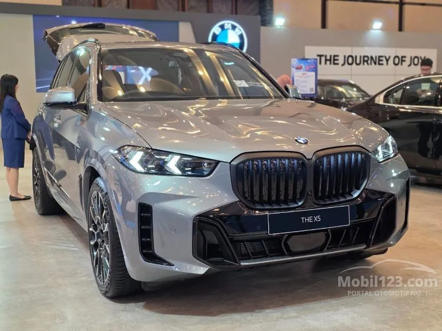 2026 BMW X5 xDrive40i M Sport SUV