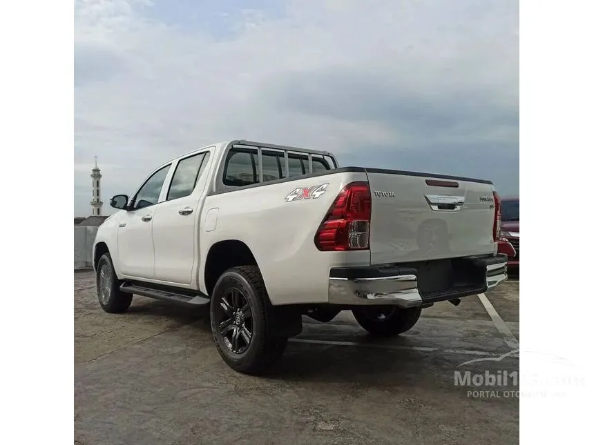 2023 Toyota Hilux G Pick-up